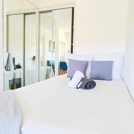 Quadruple Bedroom *