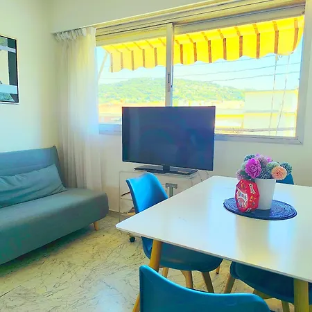 Апартаменты Quadruple Bedroom