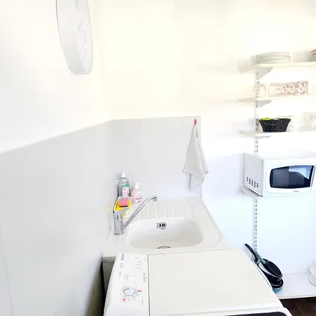 Quadruple Bedroom Канны