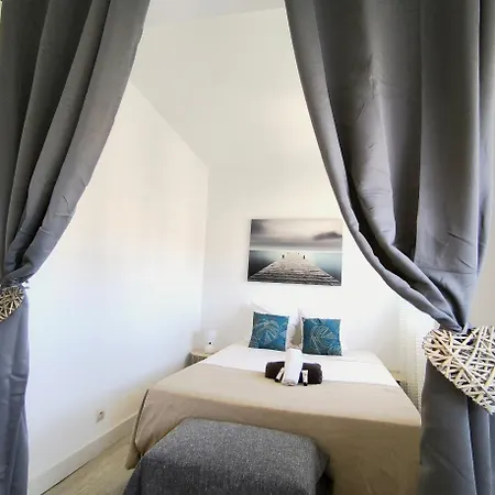 Апартаменты Quadruple Bedroom *