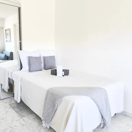 アパート Quadruple Bedroom カンヌ